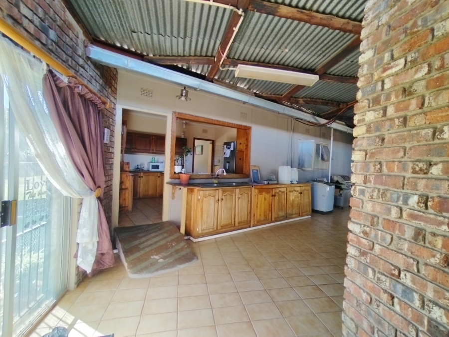 4 Bedroom Property for Sale in Christiana North West